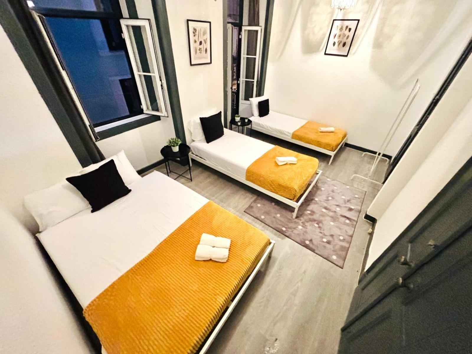 Hostel Bairro Alto, Location Of *